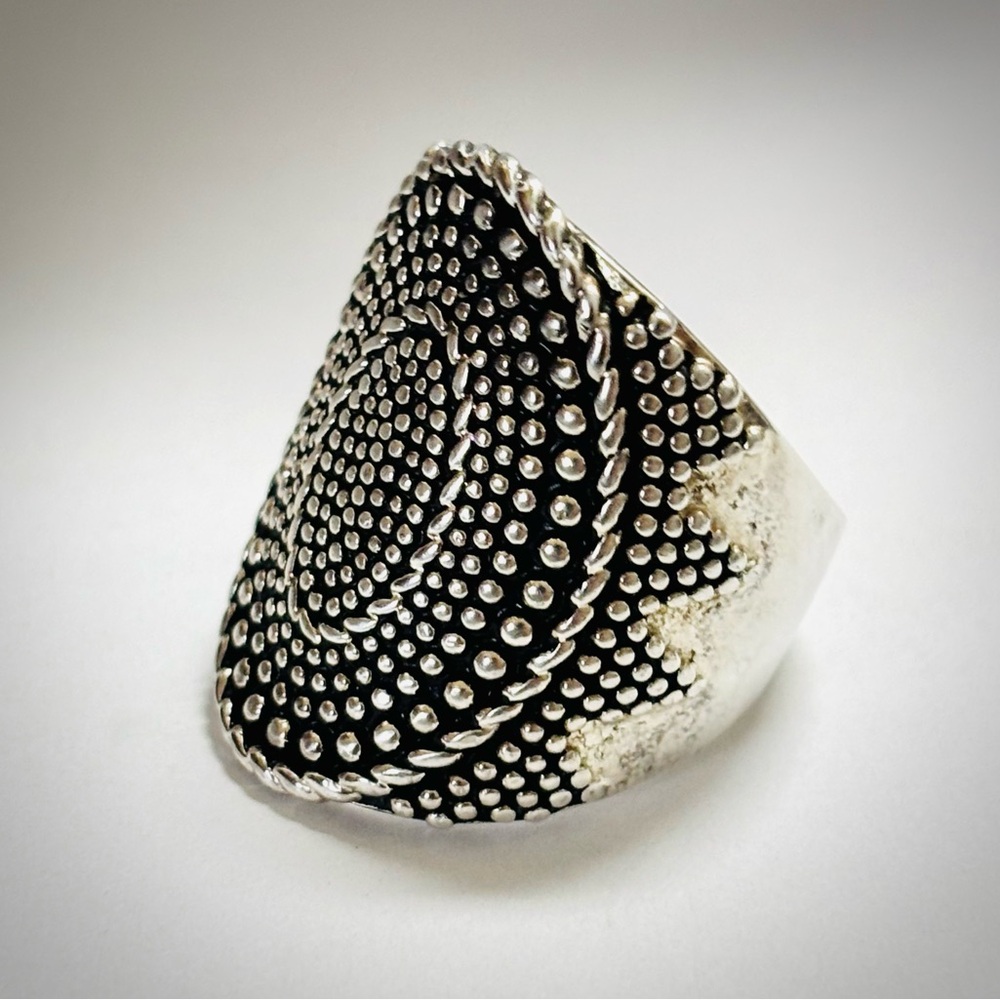 Premier Designs Aztec Statement Ring - Picture 2 of 7